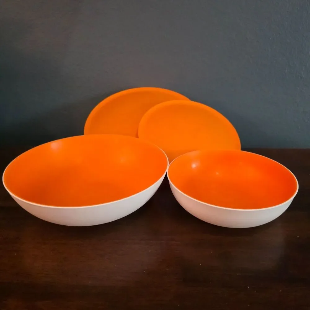 2 Tupperware Allegra Radiance Orange White Lidded Storage Bowl #6292A  #6215A